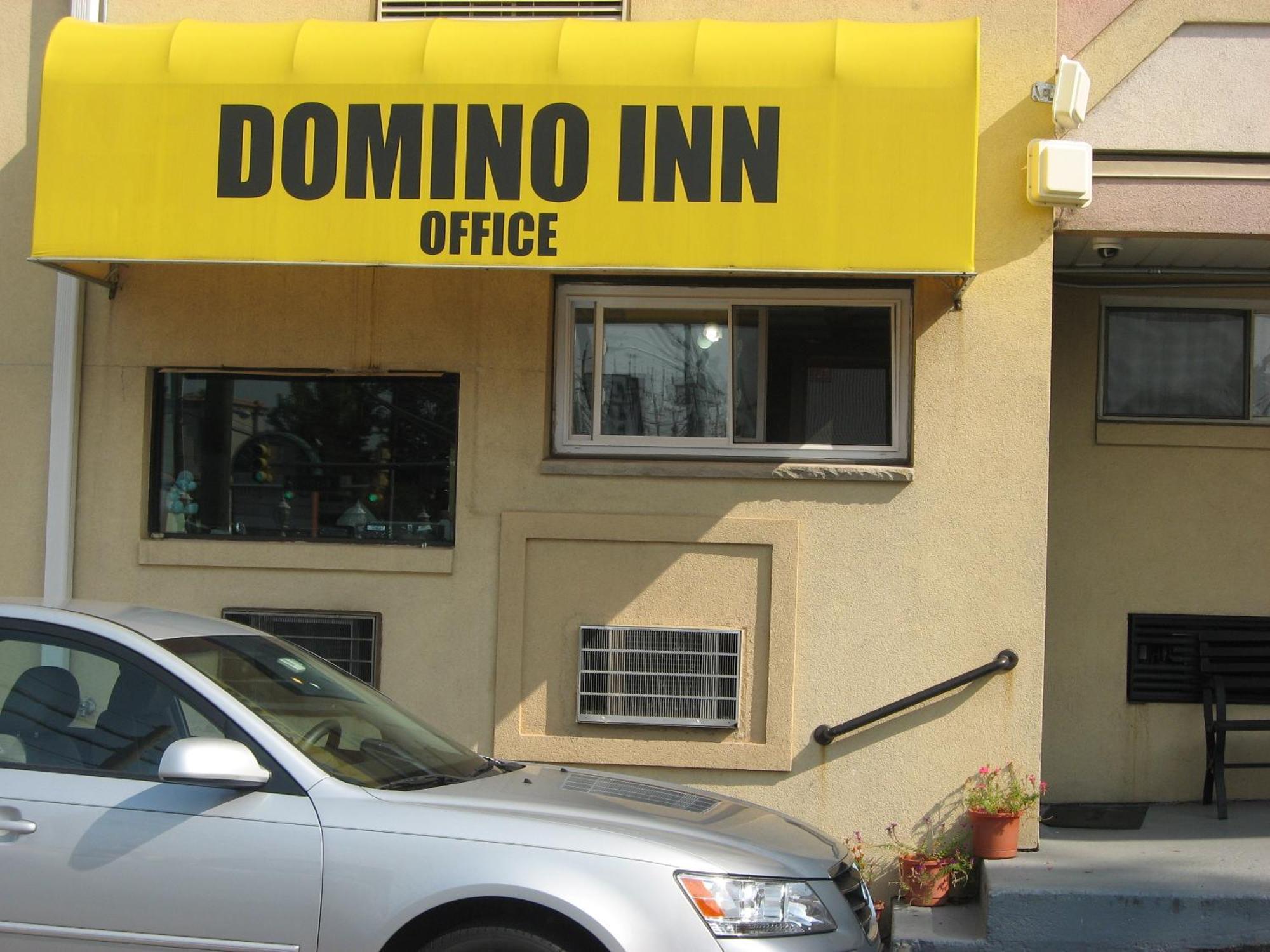 Domino Inn Норт-Берген Экстерьер фото